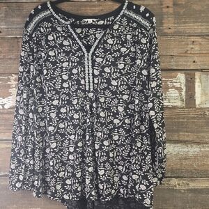 Lucky Brand Black and White Floral Blouse Size 2X Boho Top Shirt